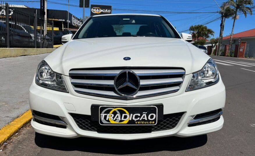 Mercedes C180 CGI Classic 1.8 16V Top 2012 Branca