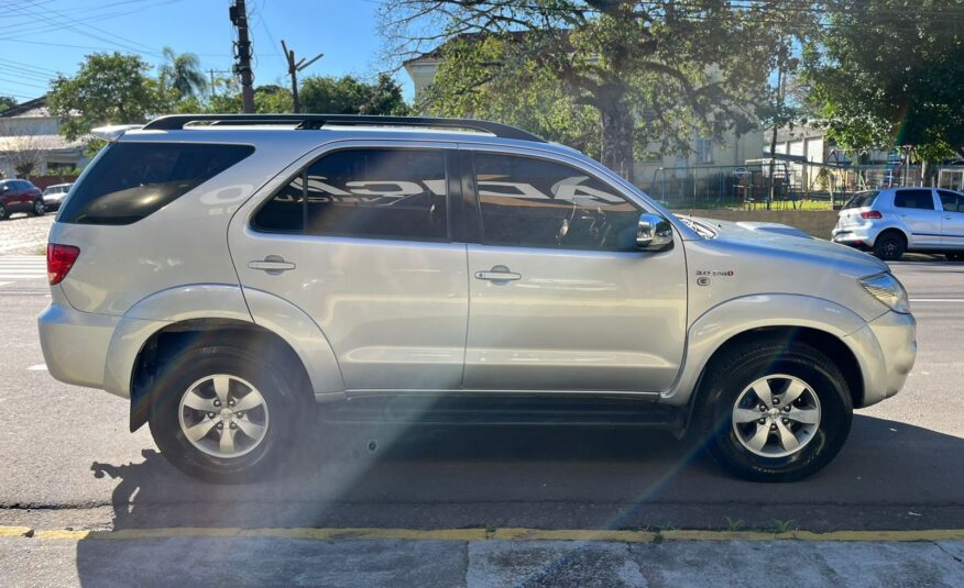 Hilux Sw4 Automática Diesel 2007 Prata (Consulte)