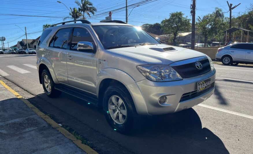 Hilux Sw4 Automática Diesel 2007 Prata (Consulte)