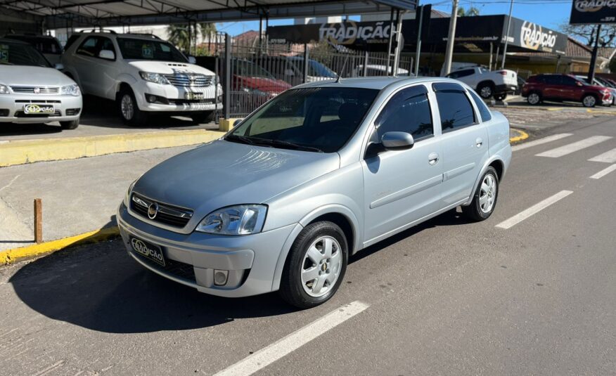 Chevrolet Corsa Sedan Premium 1.4 Completo 2008 Prata