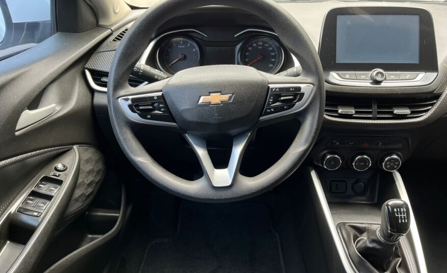 Chevrolet Onix 1.0 Mecânico Lt 2 2023 Impecável (6 marchas)