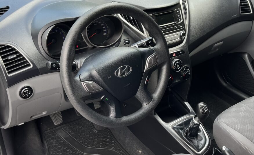 Hyundai HB20 Sedan 1.6 Comfort 2017 Branco