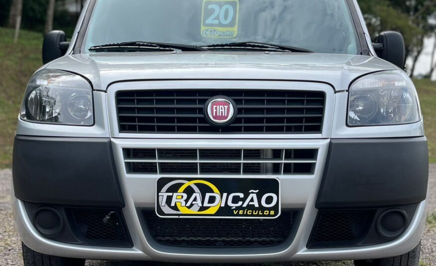 Fiat Doblo Essence 1.8 Completa 7 Lugares 2020 Prata