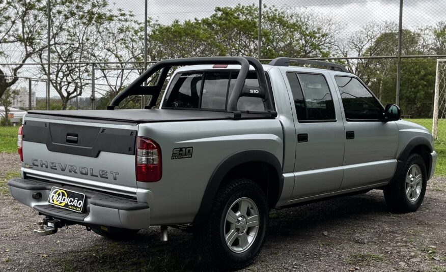 Chevrolet S10 Advantage Cabine Dupla 2.4 Manual Gasolina 2009