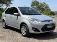 Ford Fiesta Sedan 1.6 Completo 2012 Prata