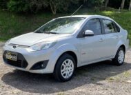 Ford Fiesta Sedan 1.6 Completo 2012 Prata