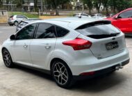 Ford Focus Hatch 2.0 Titanium Automático 2016 Branco