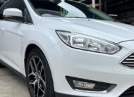 Ford Focus Hatch 2.0 Titanium Automático 2016 Branco