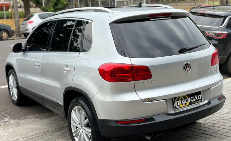 Vw Tiguan 2.0 Tsi Automática Top Com Teto 2012 Prata