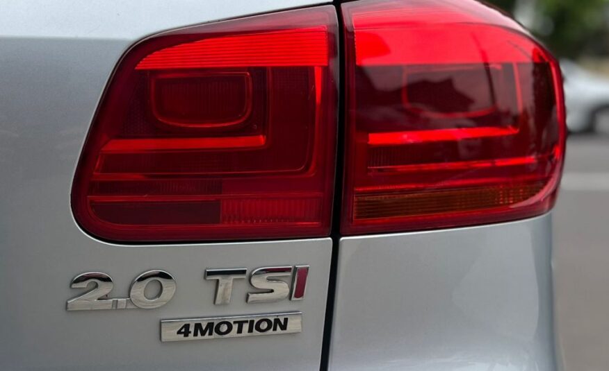 Vw Tiguan 2.0 Tsi Automática Top Com Teto 2012 Prata