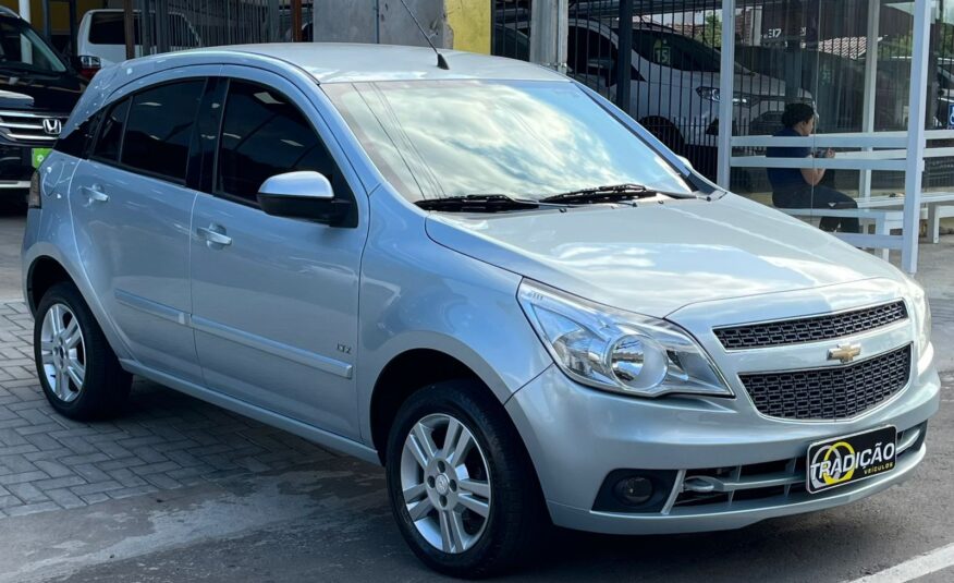 Chevrolet Agile 1.4 Ltz Completo 2011 Prata Air Bag, Piloto Automático