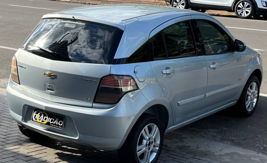Chevrolet Agile 1.4 Ltz Completo 2011 Prata Air Bag, Piloto Automático