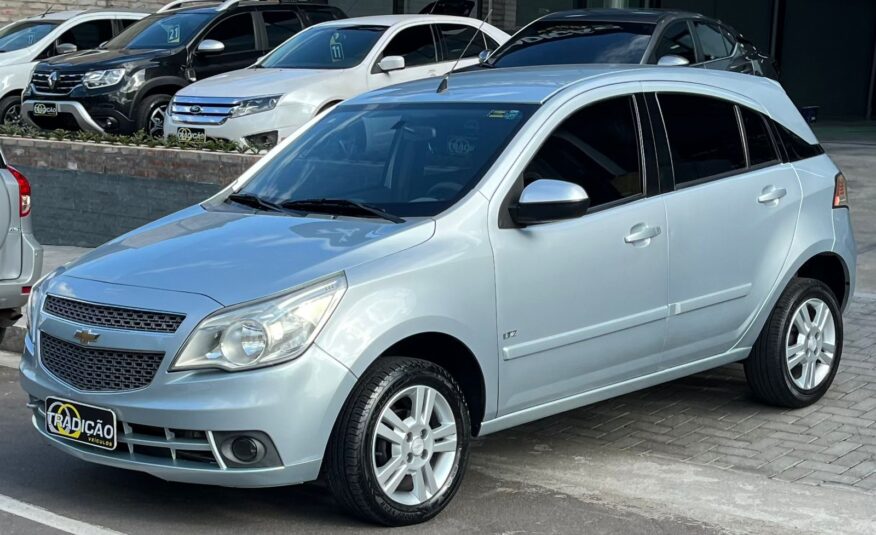 Chevrolet Agile 1.4 Ltz Completo 2011 Prata Air Bag, Piloto Automático