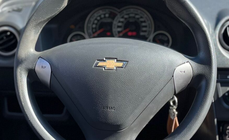 Chevrolet Celta 1.0 4 Portas Lt 2015 Vermelho Completo (Único Dono)