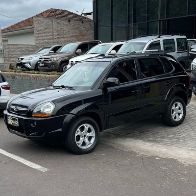 Hyundai Tucson Gls Automática 2013 Preta (Repasse)