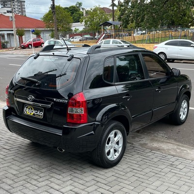 Hyundai Tucson Gls Automática 2013 Preta (Repasse)
