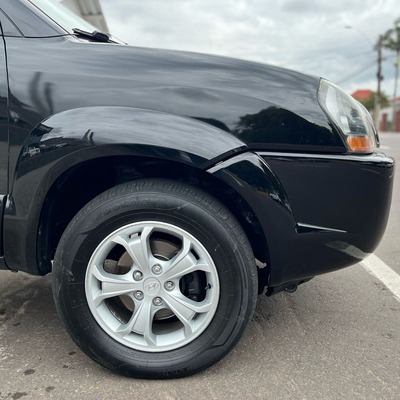 Hyundai Tucson Gls Automática 2013 Preta (Repasse)