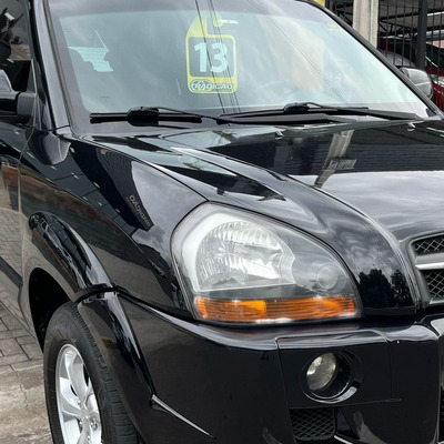 Hyundai Tucson Gls Automática 2013 Preta (Repasse)