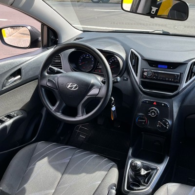 Hyundai Hb20 Comfort 1.0 Manual Completo 2014 Cinza