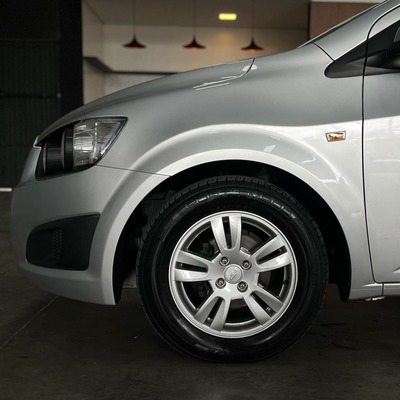 Chevrolet Sonic Lt 1.6 Completo Manual 2014 Prata