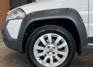 Fiat Strada Adventure 1.8 Impecável