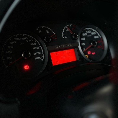 Fiat Strada Adventure 1.8 Impecável