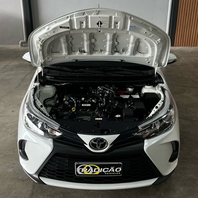 Toyota Yaris Xs Sedan 1.5 Aut Branco