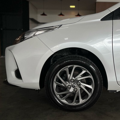Toyota Yaris Xs Sedan 1.5 Aut Branco