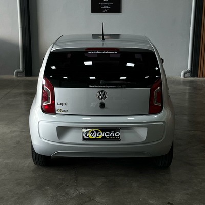 Volkswagen Up Move 1.0 Prata
