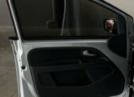 Volkswagen Up Move 1.0 Prata