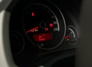 Volkswagen Up Move 1.0 Prata