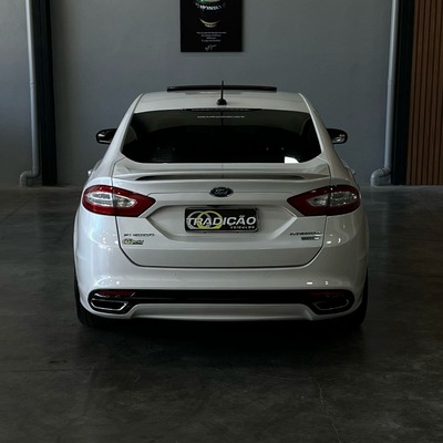 Ford Fusion Titanium 2.0 Branco