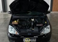 Ford Focus Hatch 1.6 Completo