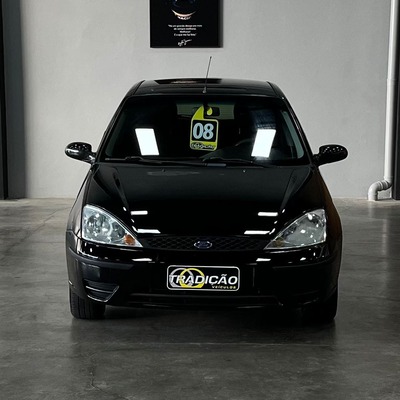 Ford Focus Hatch 1.6 Completo
