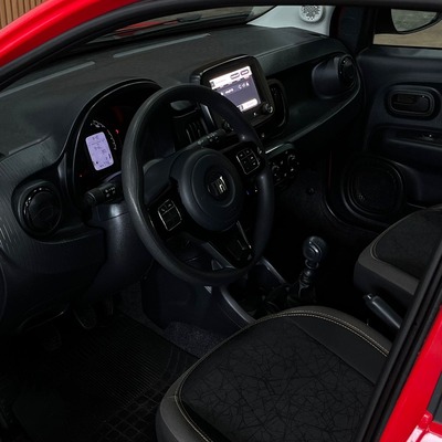 Fiat Mobi Trekking Mt 1.0 Vermelho