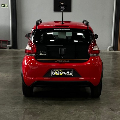 Fiat Mobi Trekking Mt 1.0 Vermelho