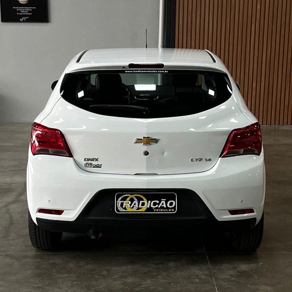 Chevrolet Onix Ltz Mt 1.4 (Manual)