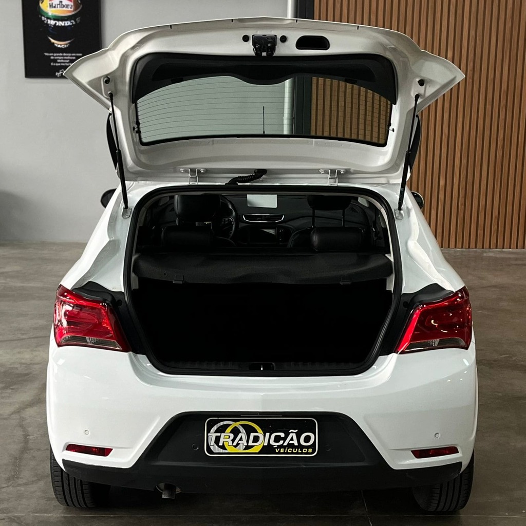 Chevrolet Onix Ltz Mt 1.4 (Manual)