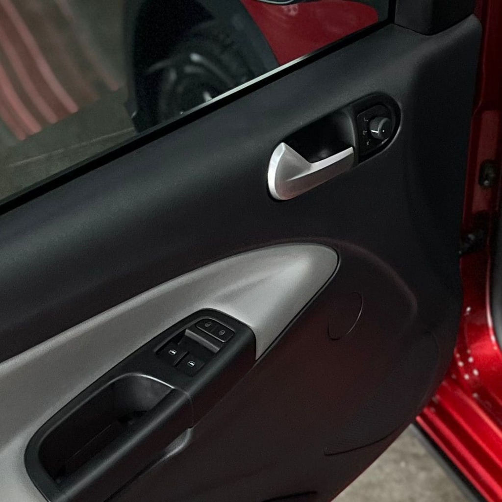 Volkswagen Gol Last Edition 1.0 2023 (0598-1000) Vermelho