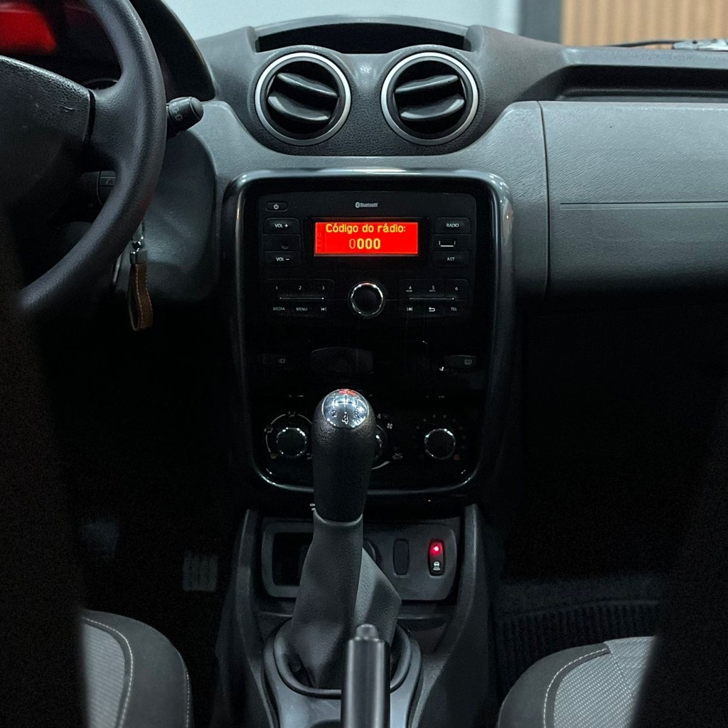 Renault Duster 1.6 4×2 Manual (Impecável)