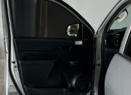 Toyota Hilux STD CD 4×4 2.8  (Diesel – Manual)