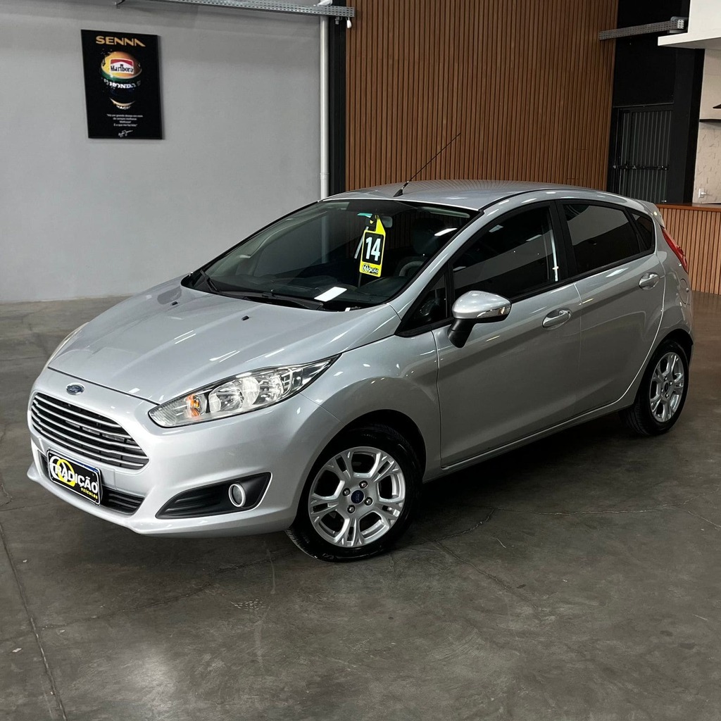 Ford Fiesta SE Hatch 1.6 Flex (Impecável)