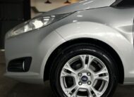 Ford Fiesta SE Hatch 1.6 Flex (Impecável)