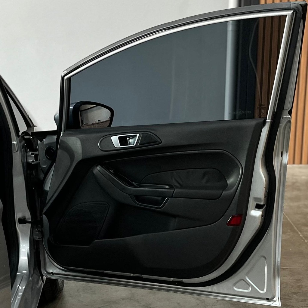 Ford Fiesta SE Hatch 1.6 Flex (Impecável)