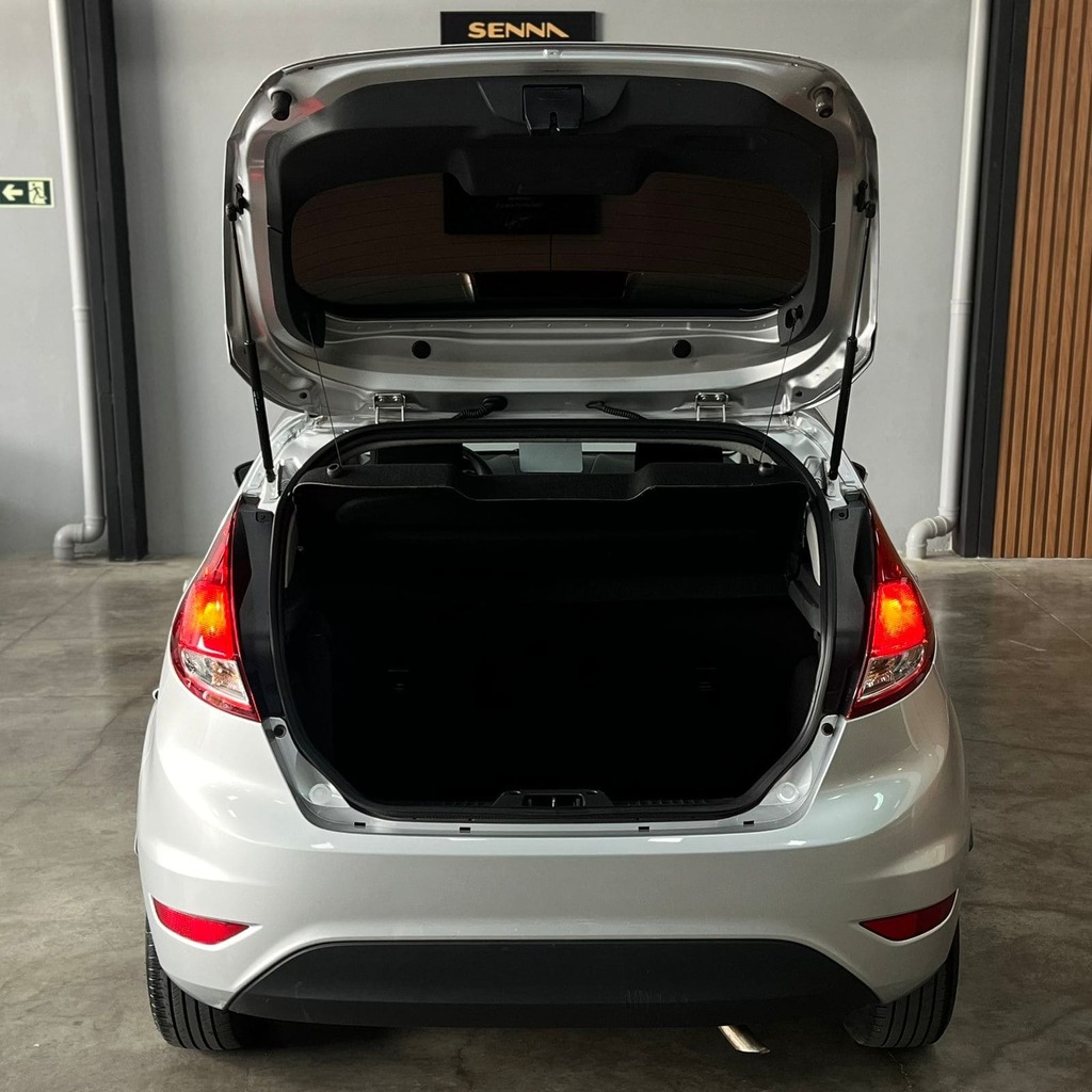 Ford Fiesta SE Hatch 1.6 Flex (Impecável)