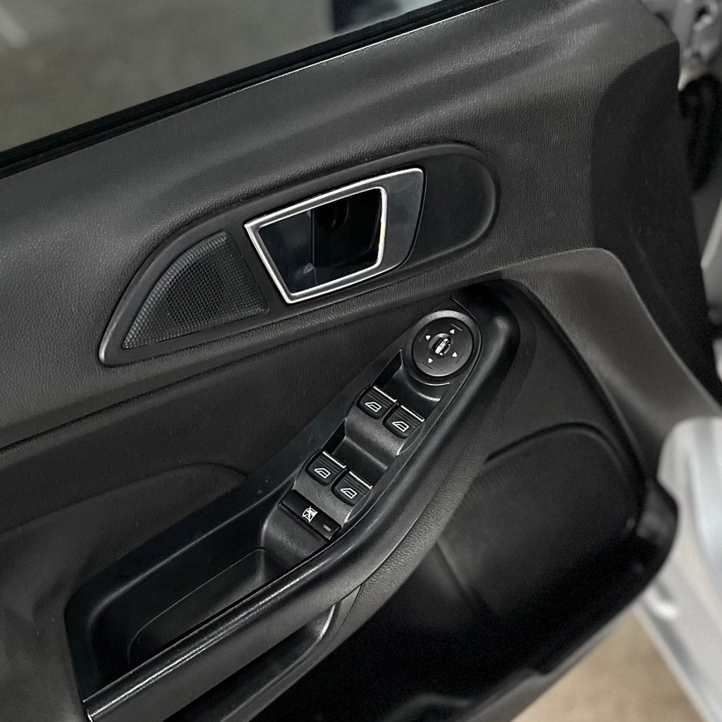 Ford Fiesta SE Hatch 1.6 Flex (Impecável)