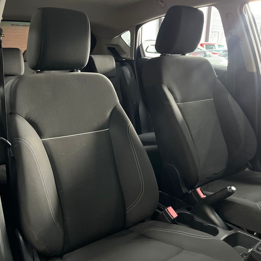 Ford Fiesta SE Hatch 1.6 Flex (Impecável)