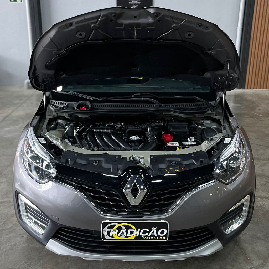 Renault Captur Bose 1.6 Aut (Impecável)
