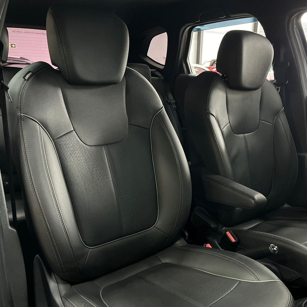 Renault Captur Bose 1.6 Aut (Impecável)