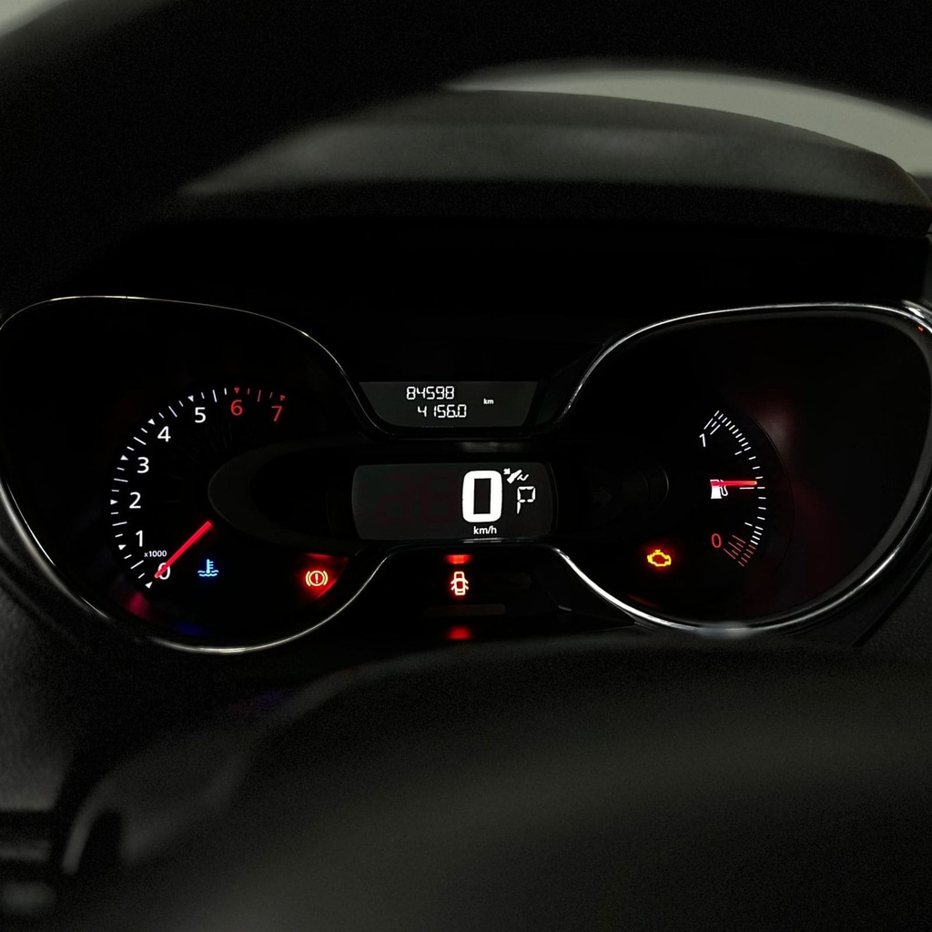 Renault Captur Bose 1.6 Aut (Impecável)